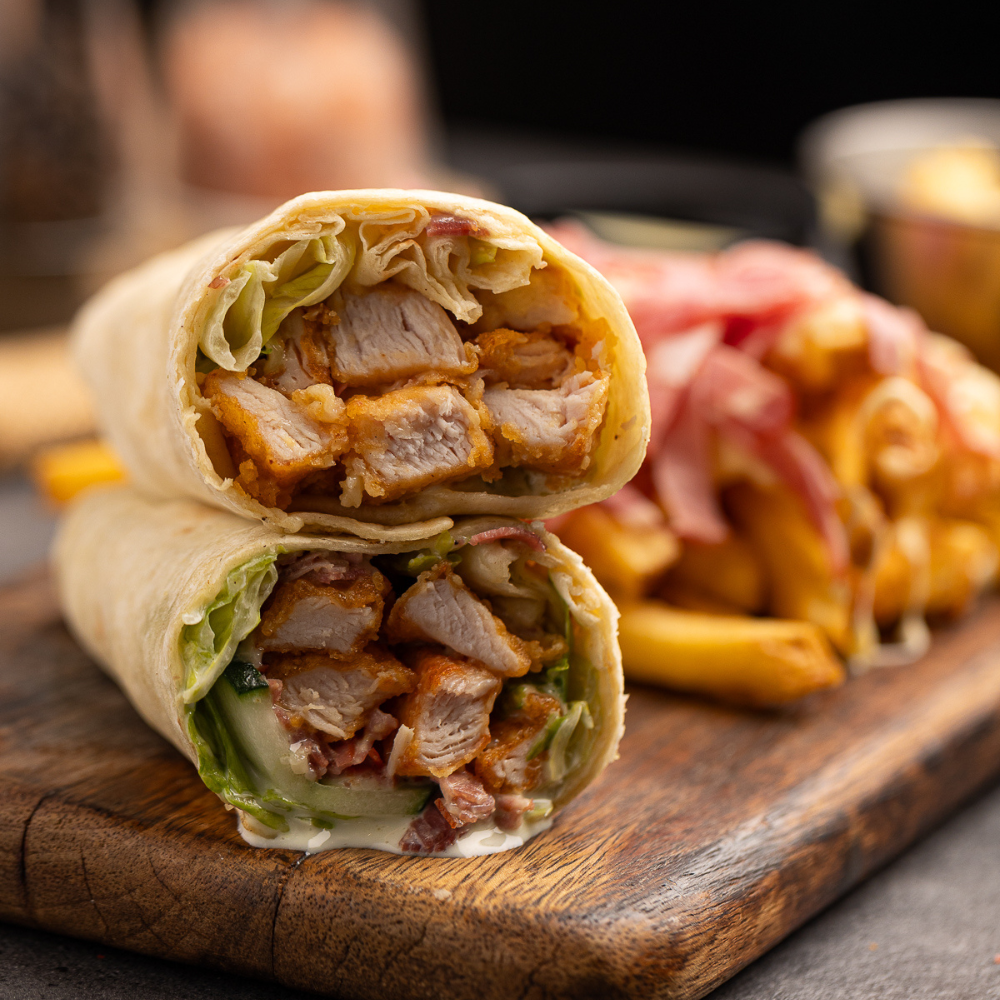 The chicken warap + Frites + Boisson Gazeuse